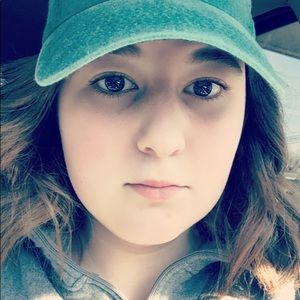 Meet your Posher, Tessa